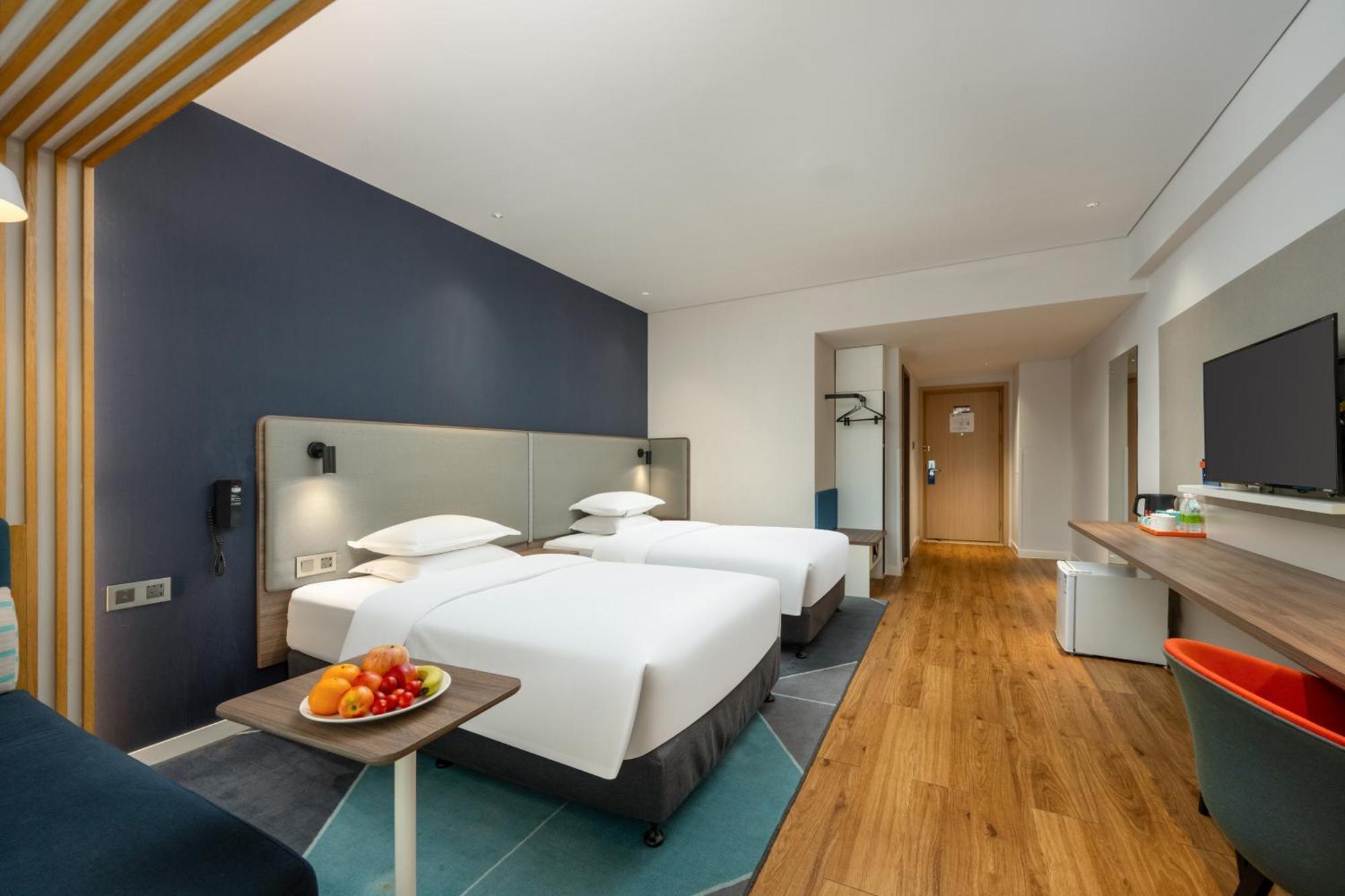 Holiday Inn Express Jiangmen Jianghai By Ihg Zewnętrze zdjęcie