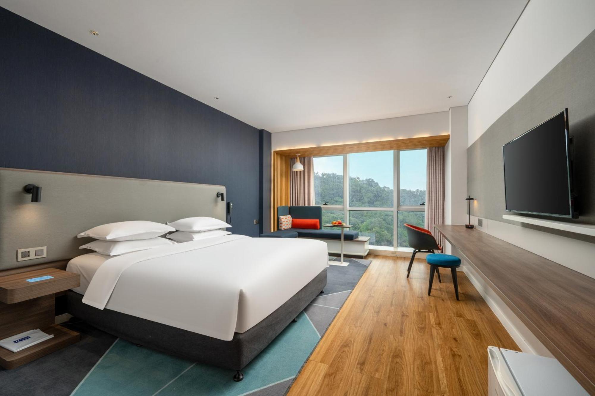 Holiday Inn Express Jiangmen Jianghai By Ihg Zewnętrze zdjęcie