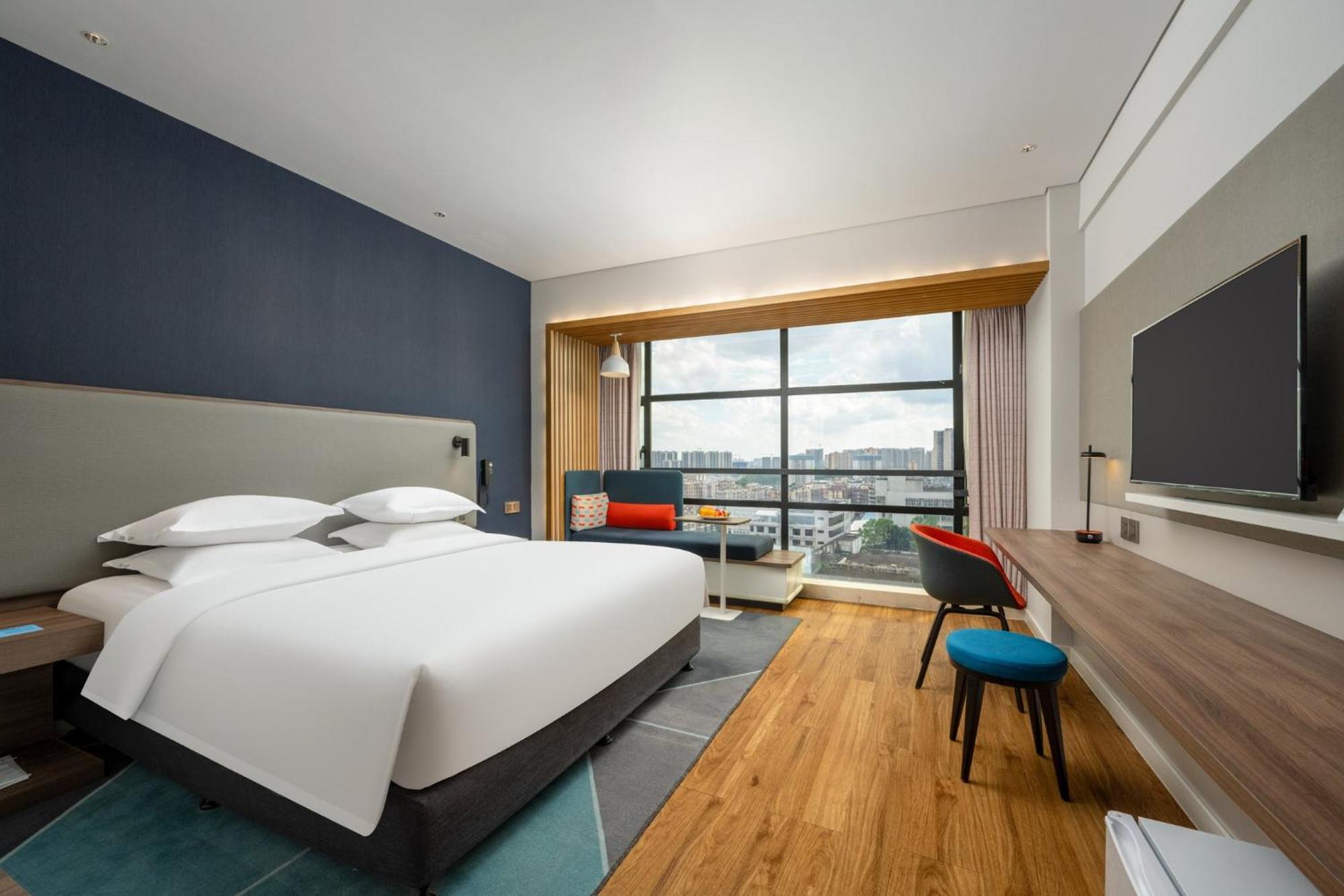 Holiday Inn Express Jiangmen Jianghai By Ihg Zewnętrze zdjęcie