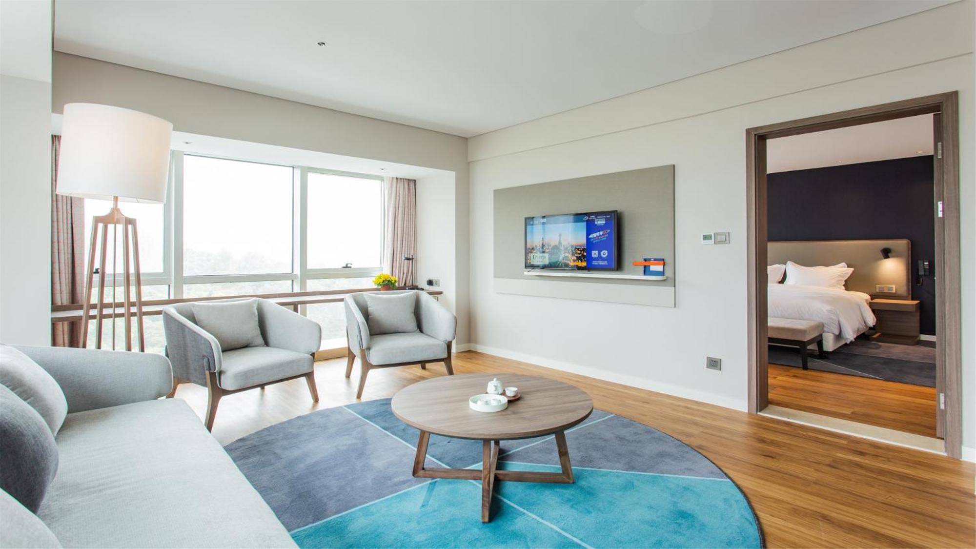 Holiday Inn Express Jiangmen Jianghai By Ihg Zewnętrze zdjęcie