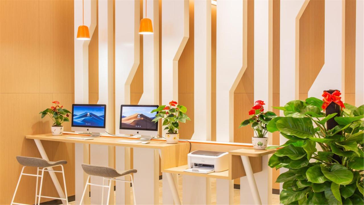 Holiday Inn Express Jiangmen Jianghai By Ihg Zewnętrze zdjęcie